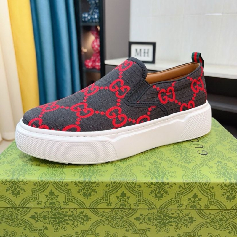 G*u*i casual shoes